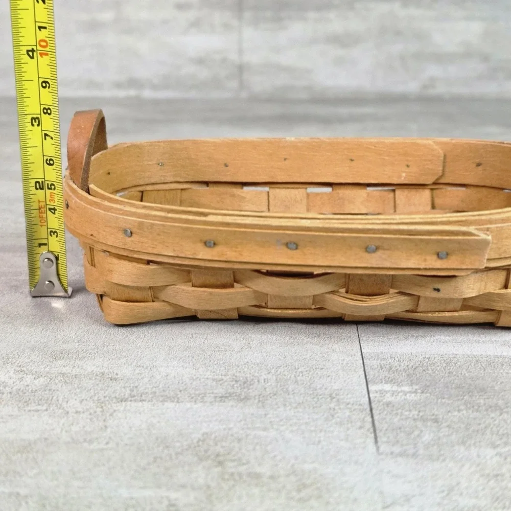 vintage 1997 Longaberger Oval Basket with leather handles 2x4x8